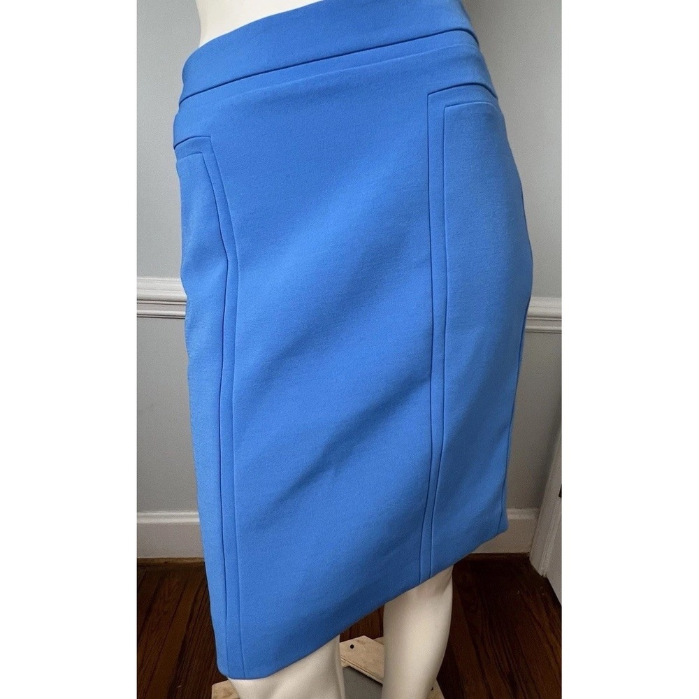 White House Black Market WHBM Blue Seamed Pencil Skirt Size 2